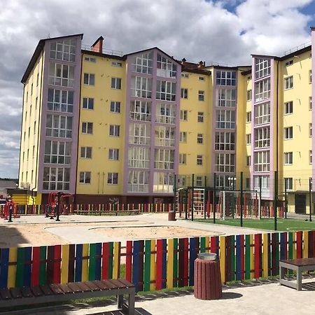 Абсолютно Новая Квартира-Студия В Жк Барский Zarvantsy المظهر الخارجي الصورة