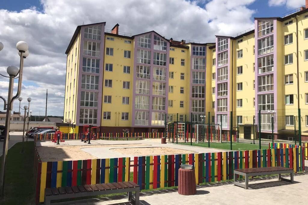 Абсолютно Новая Квартира-Студия В Жк Барский Zarvantsy المظهر الخارجي الصورة